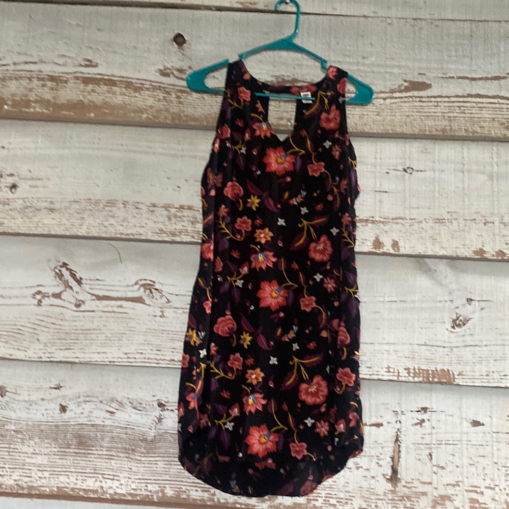 Old Navy flower dress